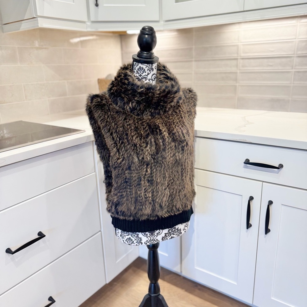 Love Token Rabbit Fur Black Brown Pull Over Vest-S